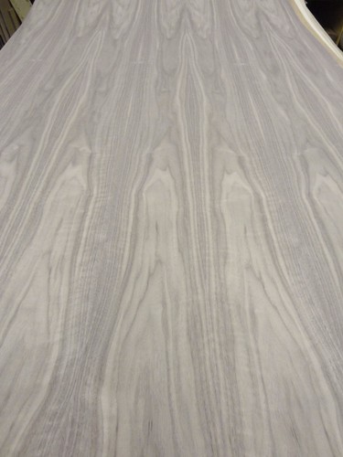 Walnut wood veneer 144 - walnut,