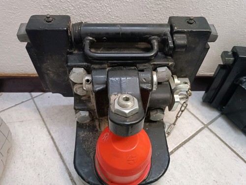 Gancio traino trattore - gancio,