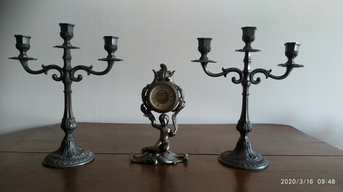 Orologio con candelabri - , in