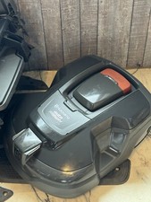 Robot tagliaerba rasaerba