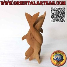 Scultura di una coppia di