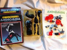 ' IL MONDO INTERCAMBIABILE DEI