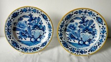 DELFT  XVII s. -  Coppia Piatti.