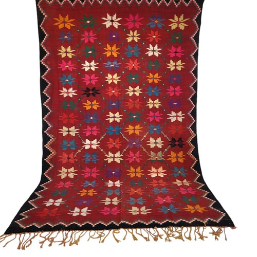 Tappeto marocchino fatto - , a