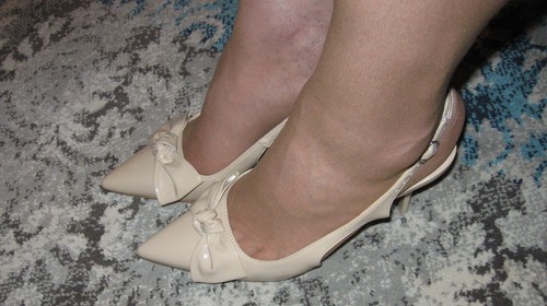 Journee collection viera nude - journee,