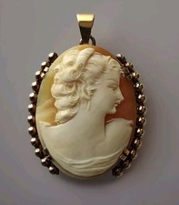 Cammeo IN Ciondolo Vermiglio