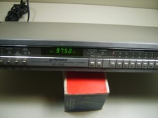 Pioneer F-70 FM AM Digital