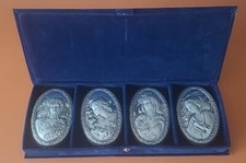 4 Medaglioni in lamina d' argento da appendere in confezione