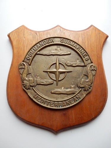 Nato submarine commander - nato,