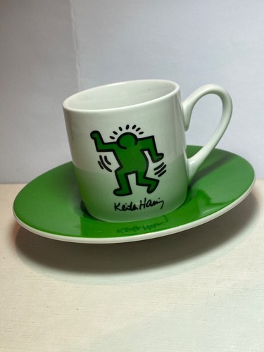 Arte dancing green il - "dancing, green",