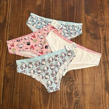 4 paia di mutandine intimo