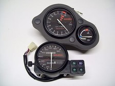 CRUSCOTTO STRUMENTAZIONE CONTACHILOMETRI CONTAGIRI ELETTRONICO GILERA SP CEV 