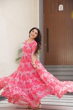 Simil Crespo Anarkali Abito