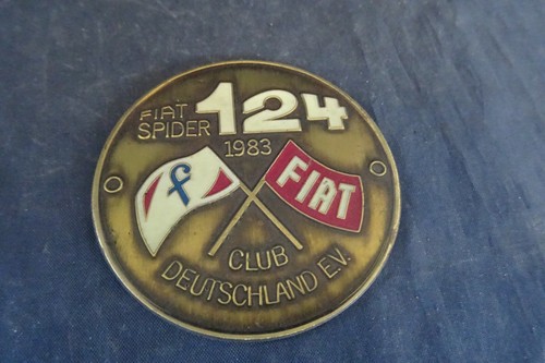 Badge fiat 124 - badge,