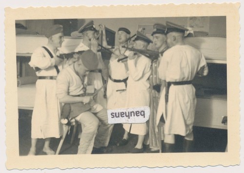 Foto soldati wehrmacht caserma - soldati,