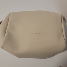 Pochette trucco Aveniee