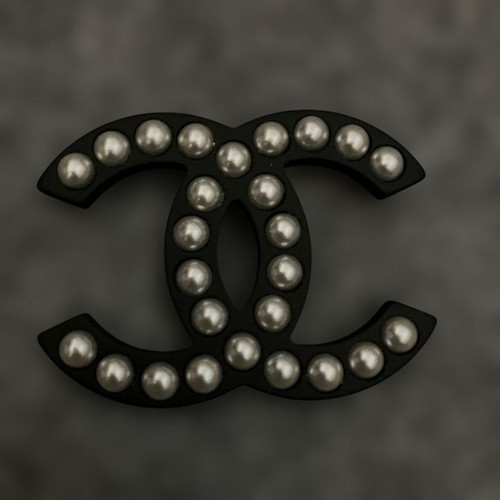 Spilla chanel ciondolo - chanel,