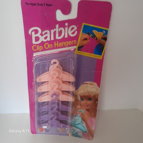 Barbie mattell clip - barbie,