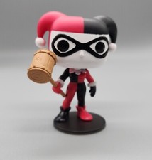 Funko DC Funkoverse Harley