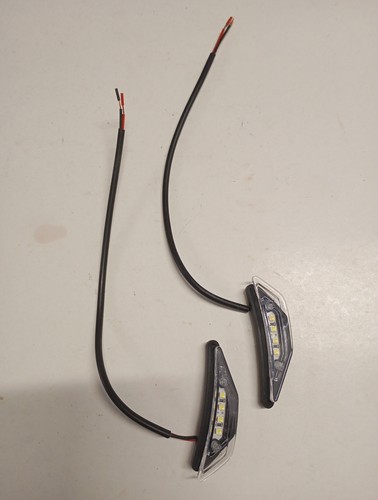 Coppia fanalini led laterali