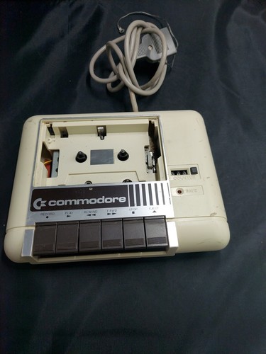 Vintage commodore c2n - vintage, cassette