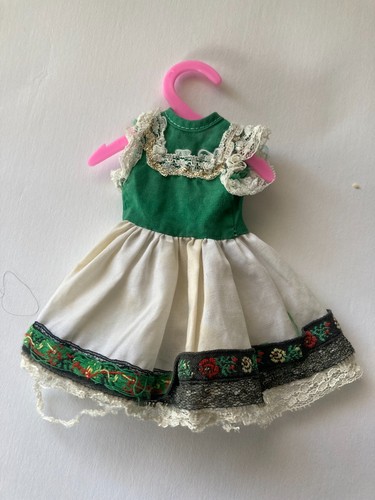 Abito tirolese vintage per