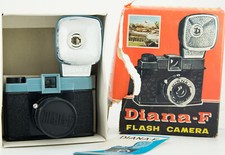 DIANA-F FLASH CAMERA 120 FILM WITH BOX (Box is broken on each set on sale)