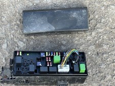 SCATOLA FUSIBILI E COPERCHIO