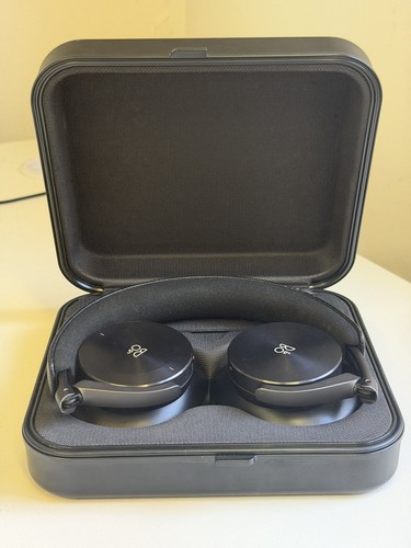 Bang olufsen beoplay h95 - &,