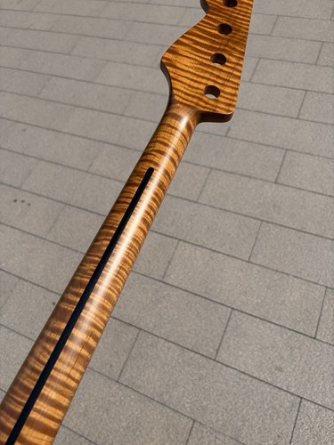 Aaaaa string jazz bass - 4-string,