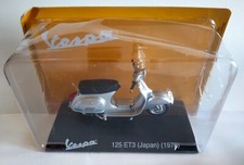 DIE CAST VESPA 125 ET3