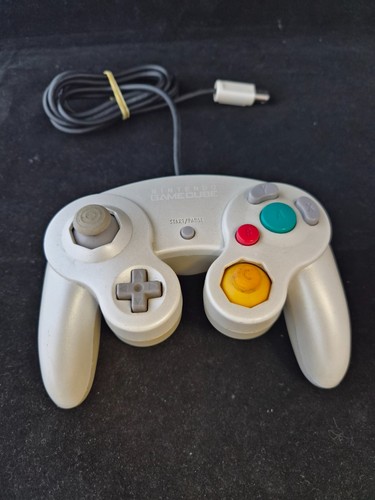 Nintendo gamecube controller - nintendo,