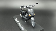 Modellini vespa 125 ET4 scala 1:18 modellismo da collezione scooter edicola
