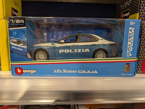 Bburago alfa romeo giulia - romeo,