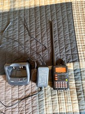 Yaesu VX-6 Ricetrasmettitore