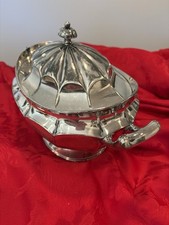 Piatto argento inciso "M" 2 qt. Zuppiera 1747 doppio manico con coperchio