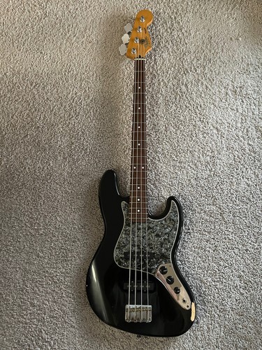 Fender standard jazz bass - fender,