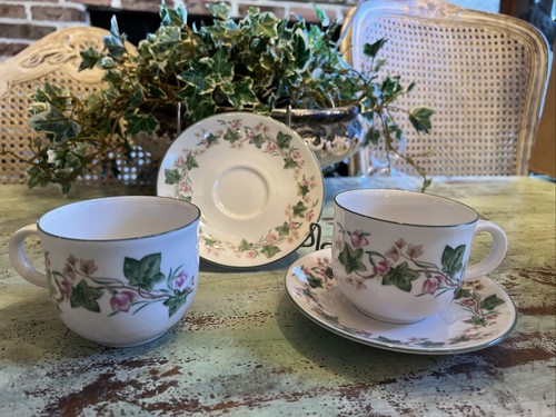 Set royal doulton - of,
