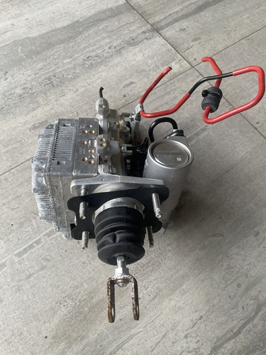 Pompa abs toyota auris - abs,