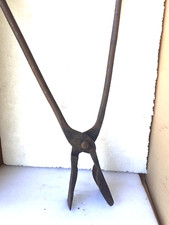 Antica Pinza per fabbro forgia  usata in ferro battuto