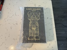 Modellino KAWS Holiday Space