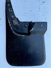 PARA SPRUZZI ANTERIORE SX - Mitsubishi L 200 (K70)(1996- ) MR109281