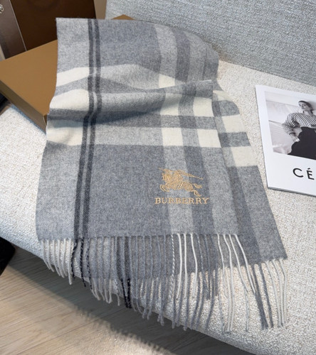 Sciarpa burberry 100 cashmere - 100%,