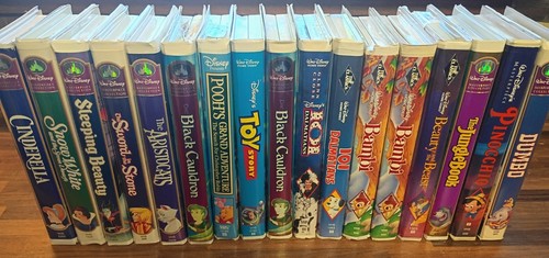 Vtg disney clamshell vhs - disney,