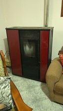 Stufa a Pellet,divano