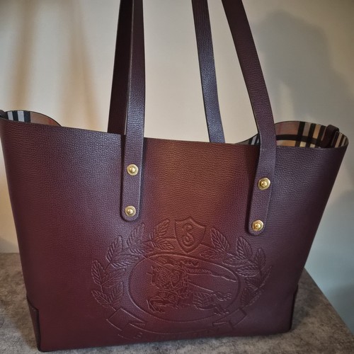 Authentic burberry tote new - burberry,