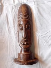 Maschera etnica in legno