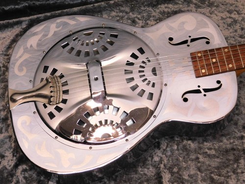 Dobro model con custodia - d,
