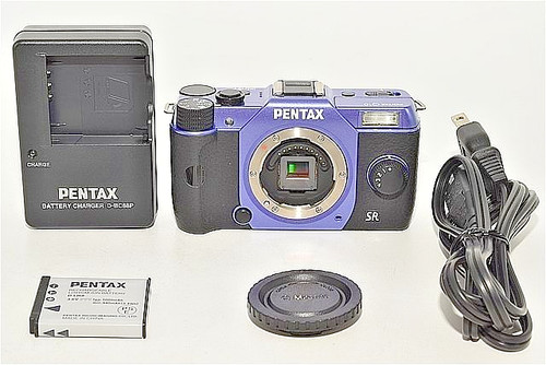 Raro corpo macchina mirrorless