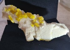 minerale cristalli di zolfo cozzodisi cozzo disi casteltermini sicilia sicily 